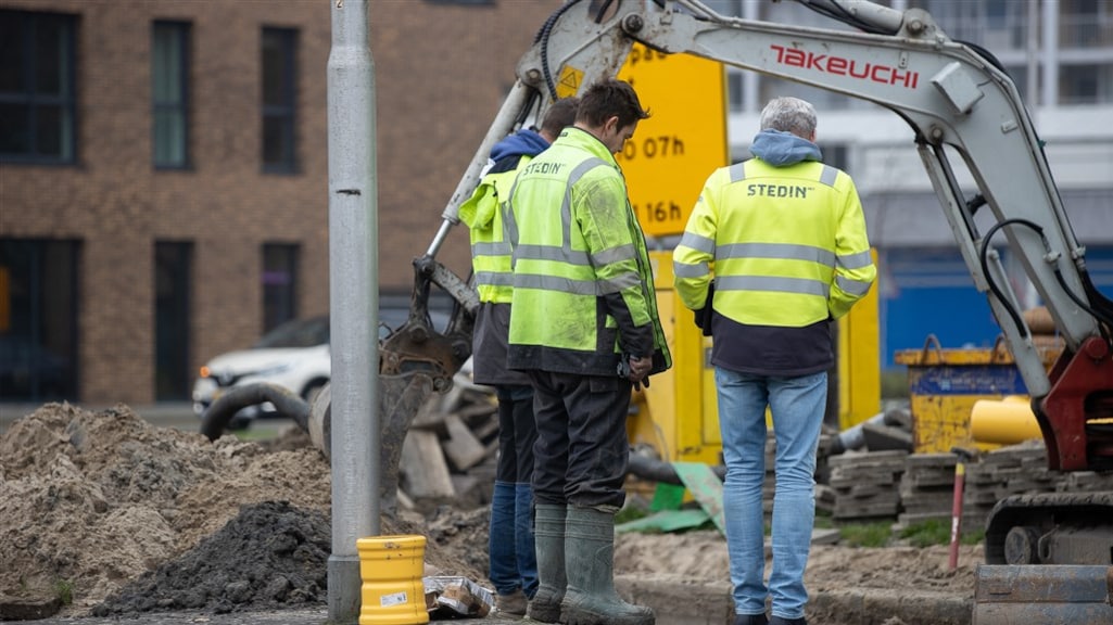 Miljard voor stroomnet niet genoeg: 'Consument moet zuiniger doen'