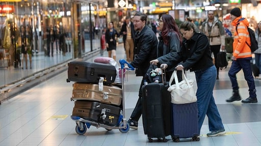 Brussel heeft vragen over 'krimp'-plan Schiphol