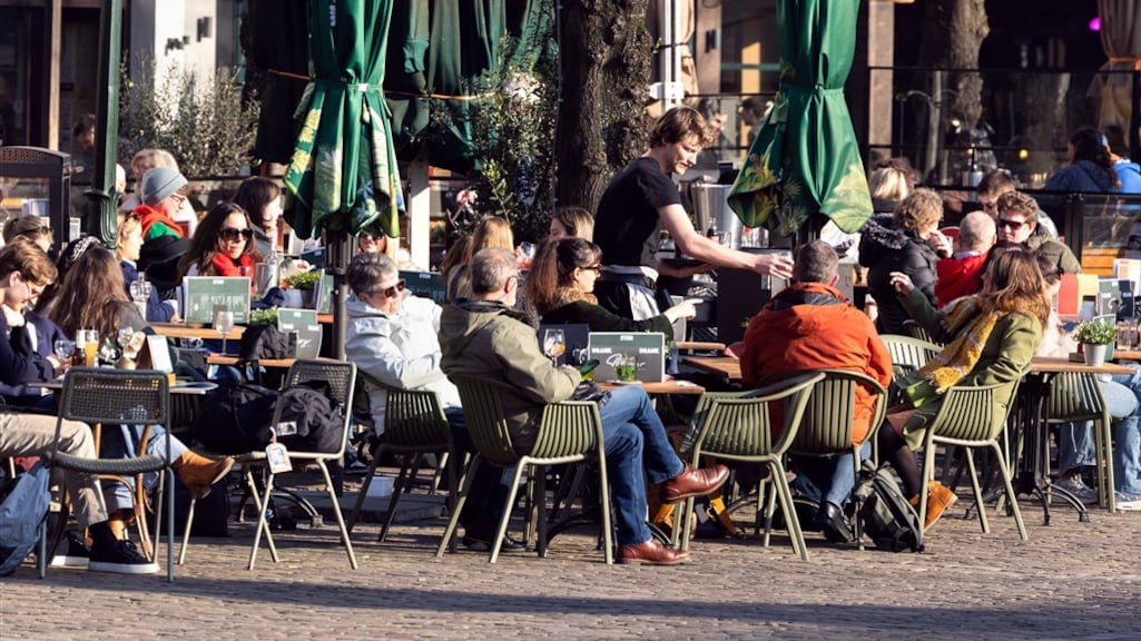 Middenklasse heeft het moeilijk, zegt Den Haag, maar is dat echt zo?