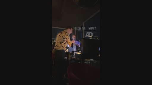 Nieuwe beelden Jos Leijdekkers tonen vriendschap met 'de mensen die hem moeten oppakken'