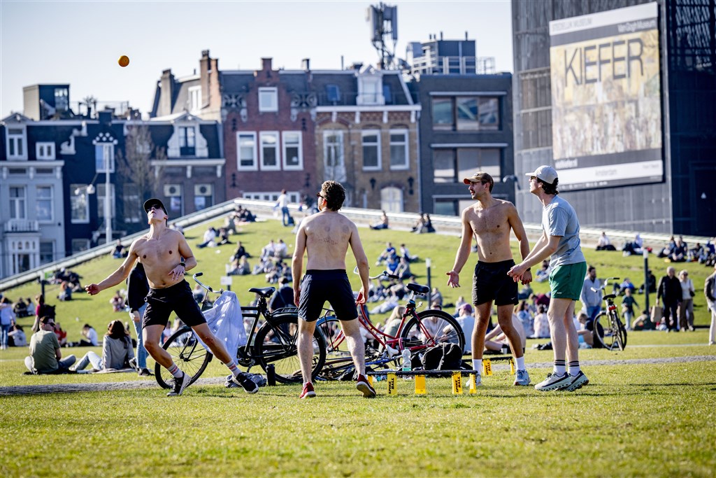 Eerste lokale warme dag: 20,0 graden in Deelen