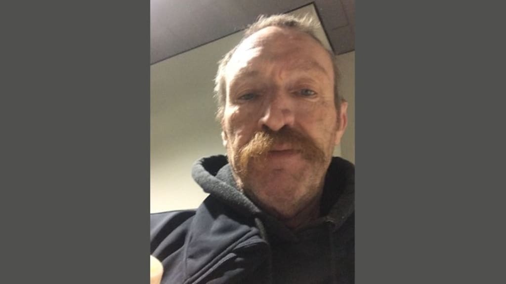 Van de neusflap van Ed van der Want zie je bijna niets meer.