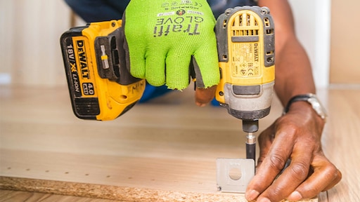 Hoe zit dat eigenlijk? Tot zo laat mag je klussen in huis