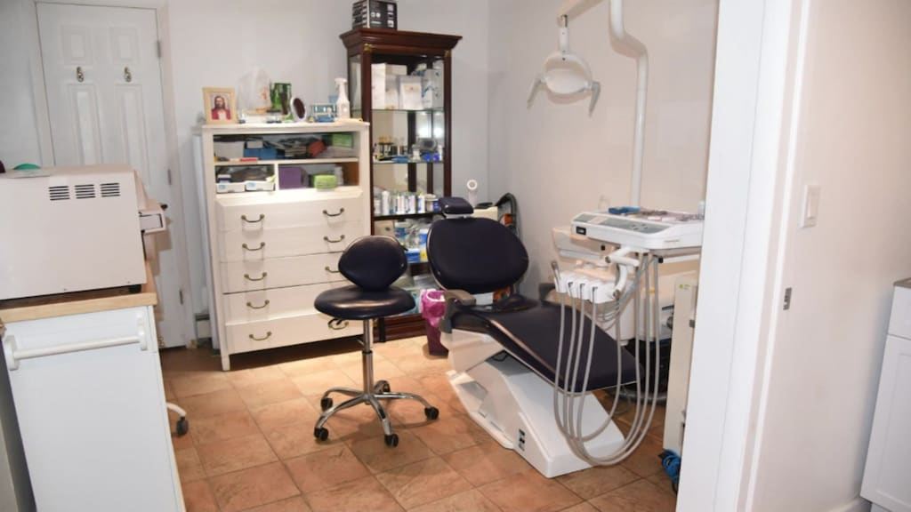 Illegale wortelkanaalbehandeling: Amerikaanse runt tandartspraktijk zonder diploma