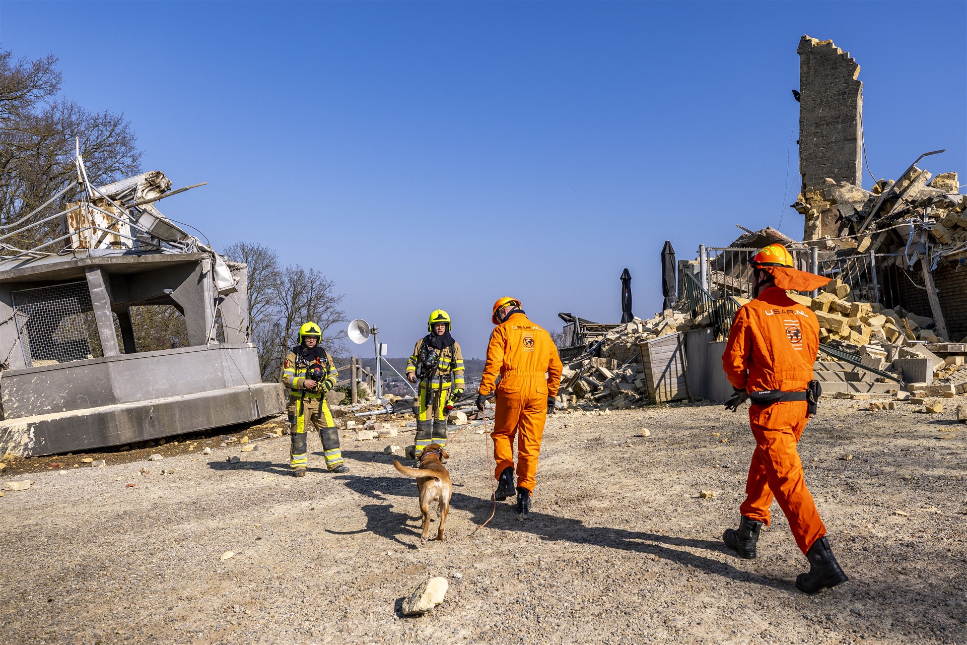 Geen slachtoffers onder puin van ingestorte toren in Valkenburg