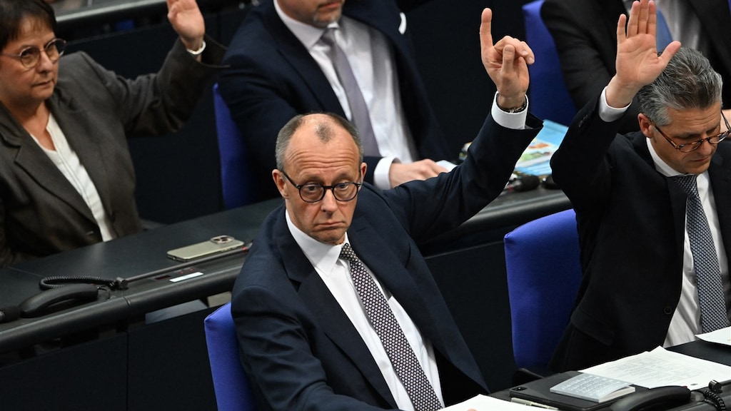 Duits parlement stemt in met grondwetswijziging, miljardeninvesteringen dichterbij