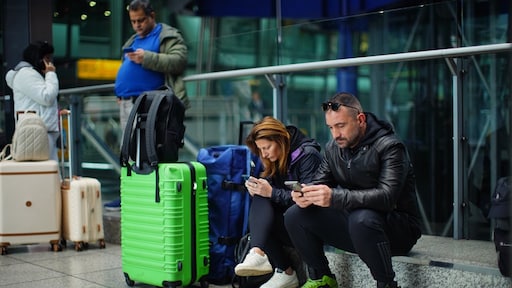 Brand bij luchthaven Heathrow onder controle, maar 'chaos in de lucht'