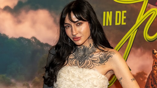 Christina Curry hint op eigen realityserie over komst baby