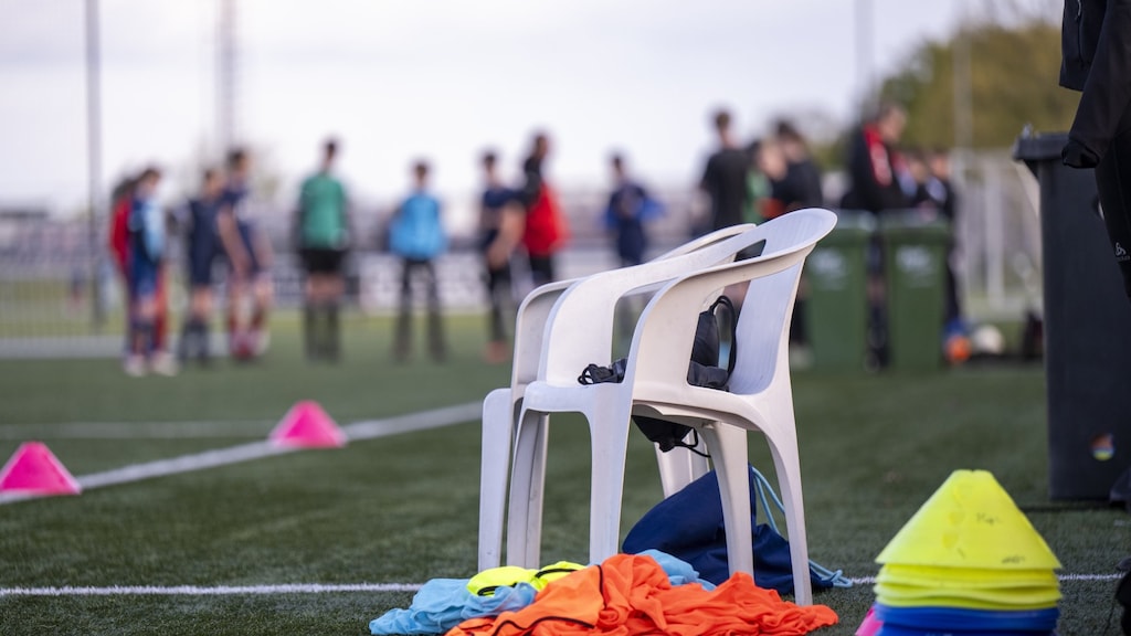 Voetbaltrainer heeft spijt van verleiden pupillen tot ontucht