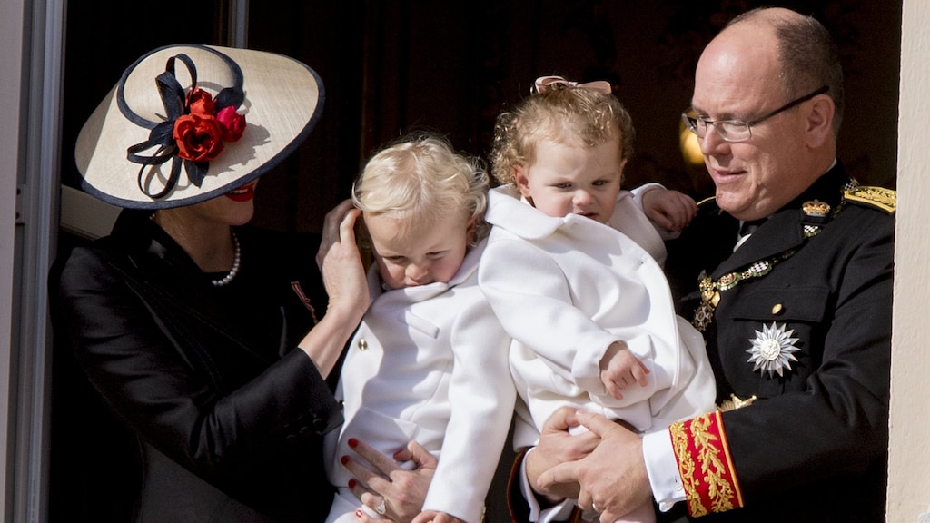 Charlene en Albert met hun zoon en dochter in 2014