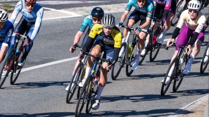 Nederlandse wielertalent (22) overleden na aanrijding met vrachtwagen