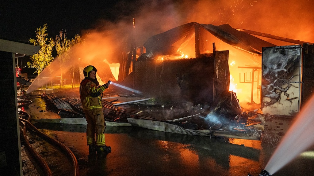 Weer méér dieren omgekomen door stalbranden in 2024