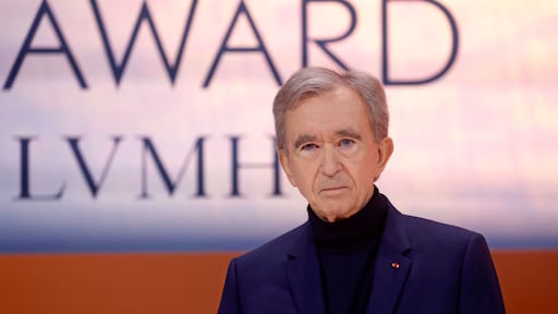 Bernard Arnault weigert troonsafstand: visionair strateeg of keiharde zakenman?