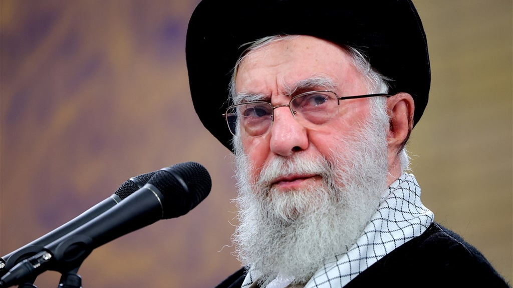 Hoe gevaarlijk is Iran? 'Regime kan snel een kernbom bouwen'