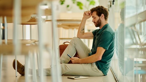 Danny werd weggepest op zijn werk: 'Ik twijfelde aan mezelf: was ik dan toch een klootzak?'