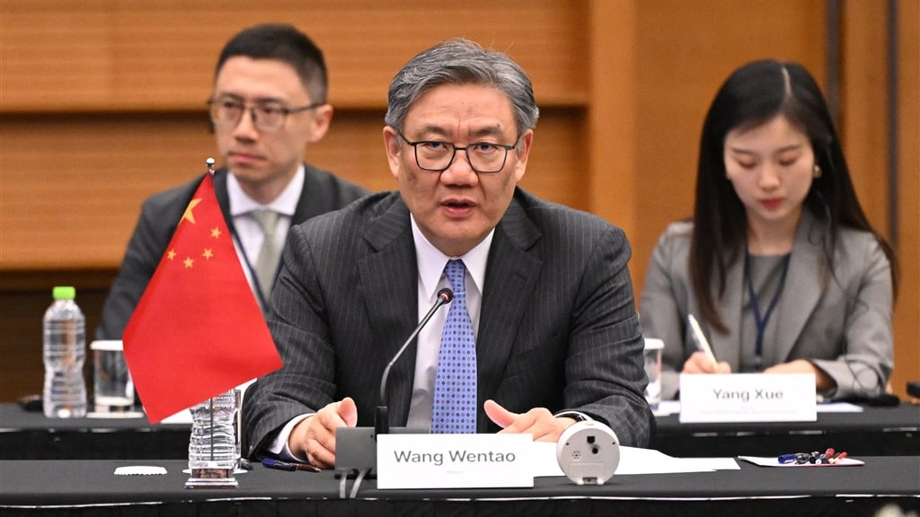 Chinese minister waarschuwt voor 'humanitaire crisis' door Trumps importtarieven