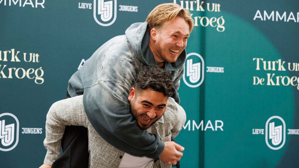 Snelle en Ammar Bozoglu nemen liedje op voor bekerfinale Go Ahead