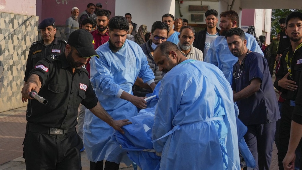 Tientallen doden bij aanslag op toeristen in noorden India: 'Ergste aanval in jaren'