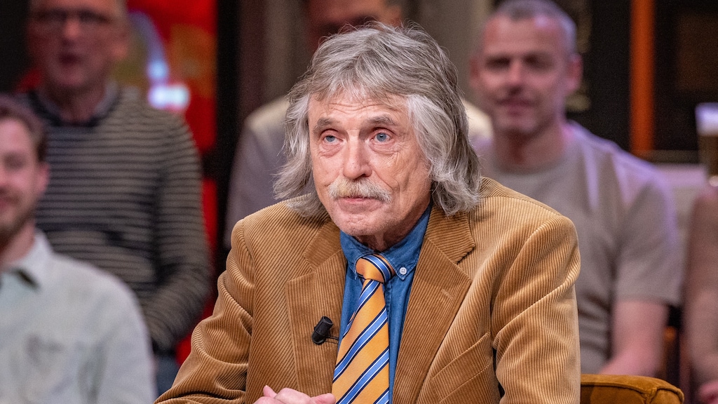 Johan Derksen geeft verklaring voor afwezigheid in Vandaag Inside: 'Vrouw lag plotseling op spoedeisende hulp'