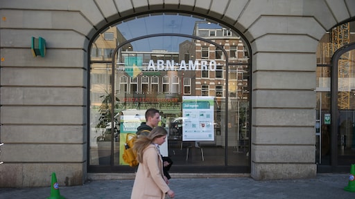 ABN Amro volgt concurrent ING en verlaagt spaarrente