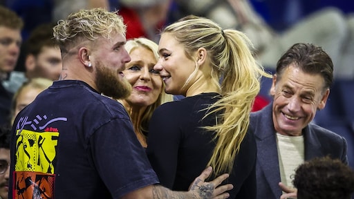 Vader Jutta Leerdam vol lof over Jake Paul: 'Hij zorgt goed voor mijn dochter'