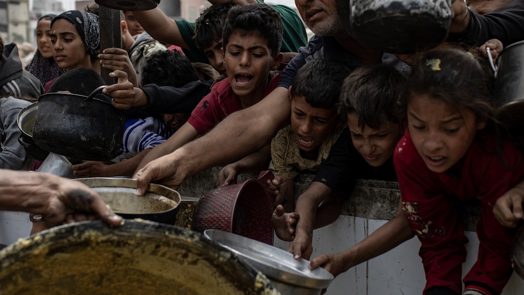 Unicef deelt laatste noodpakketten Gaza uit: 'Wie krijgt hulp, en wie laten we achter?'