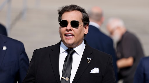 Oud-Congreslid VS George Santos veroordeeld tot zeven jaar cel voor fraude