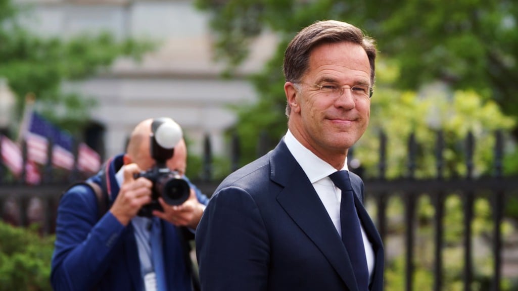 NAVO-baas Rutte na onaangekondigd bezoek aan Trump: 'Bal voor vredesakkoord ligt bij Rusland'
