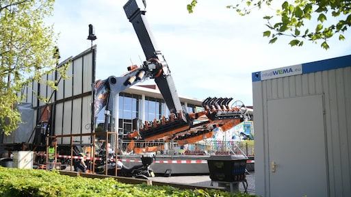 14-jarig meisje gewond na val uit kermisattractie Hilversum