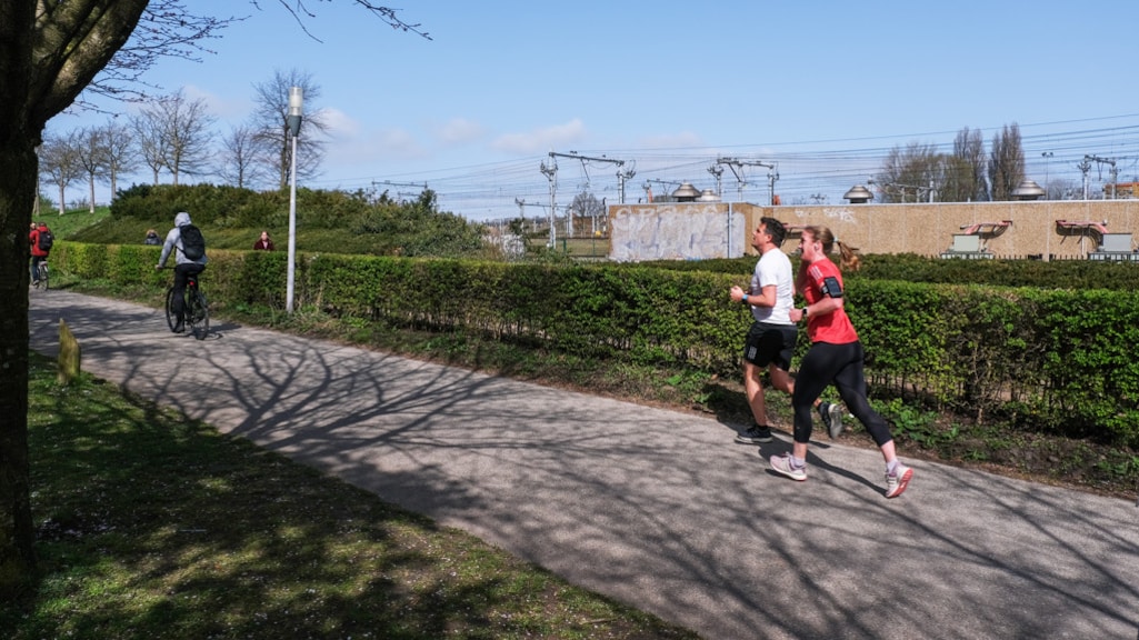 Meldingen over fatbikers die vrouwen op billen slaan verdubbeld