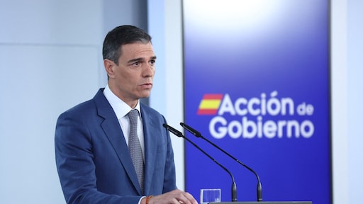 Spaanse premier Sanchez over stroomstoring: 'Dit mag nooit meer gebeuren'