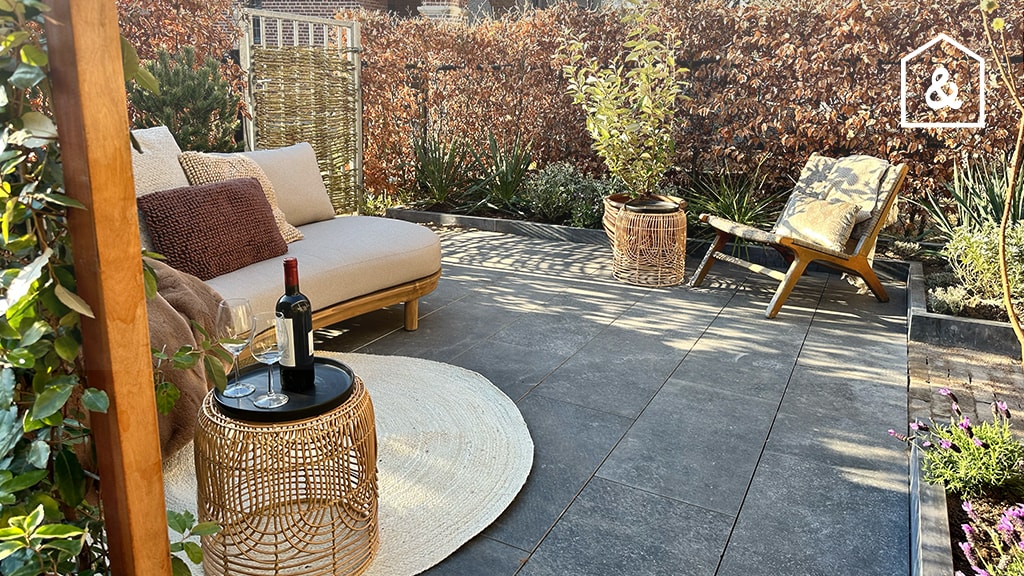 Zo kreeg de tuin van Ivon en René eindelijk de juiste uitstraling bij hun monumentale woning