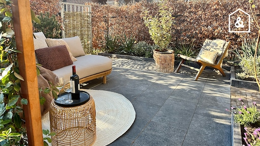 Zo kreeg de tuin van Ivon en René eindelijk de juiste uitstraling bij hun monumentale woning