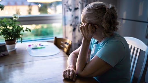 Ontslagen vrouw die dood van zoon fingeert, moet werkgever 45.000 euro betalen