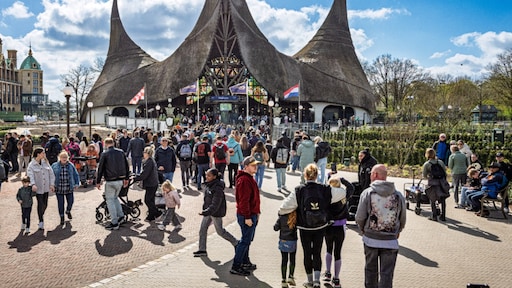 COA: giften voor Efteling-uitje 'hartverwarmend, maar niet nodig'