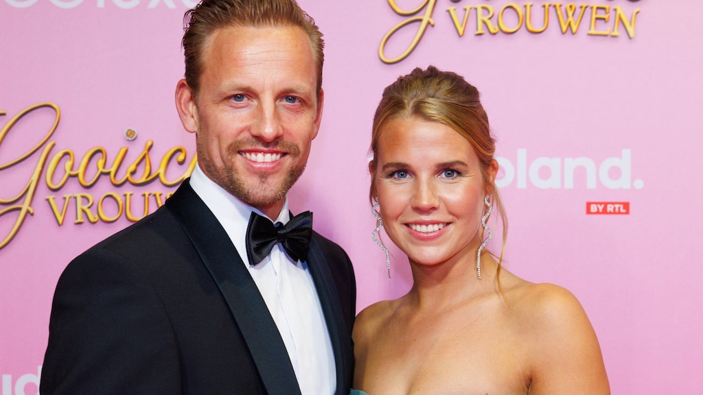 Michel Mulder en vriendin verloofd: 'She said yes'