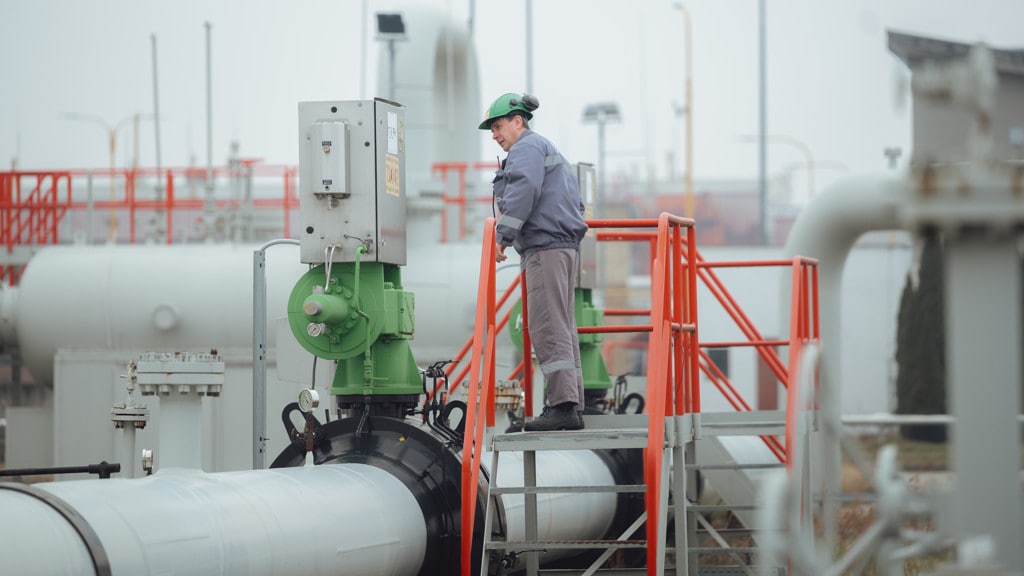 Europese Commissie wil complete ban op import gas uit Rusland