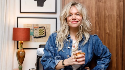 Bobbie (32) zocht nieuwe vrienden – en vond (er) meer dan ze had durven hopen