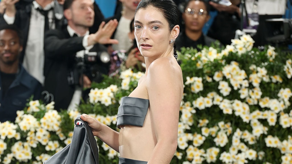 Lorde over genderidentiteit: 'Ik zit ergens tussenin'