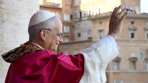 Nederlandse katholieken enthousiast over nieuwe paus: 'Wijze, toegankelijke man'