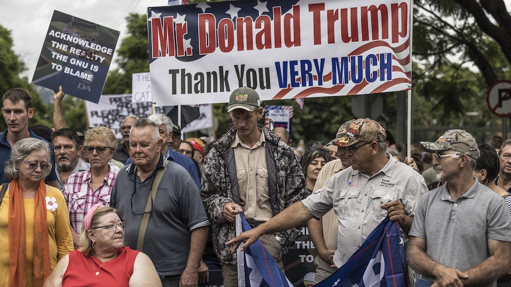 Geen vluchteling mag de VS in, maar voor de Afrikaner maakt Trump een uitzondering