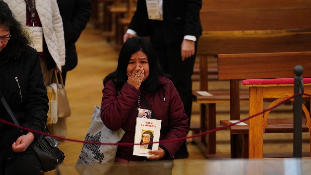 De tentoonstelling van het lichaam maakt zichtbaar emoties los bij de bezoekers