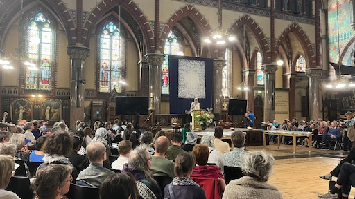 Honderden mensen herdenken Nakba in Amsterdam: 'Het begon niet op 7 oktober'