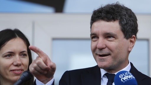 Pro-Europese kandidaat Dan wint presidentsverkiezingen Roemenië