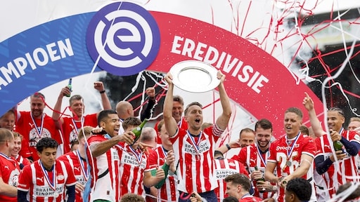 Teruglezen: de dag dat PSV landskampioen werd