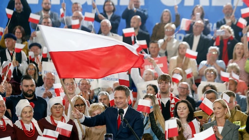 Exitpoll: Poolse centrist Trzaskowski aan kop in presidentsverkiezingen