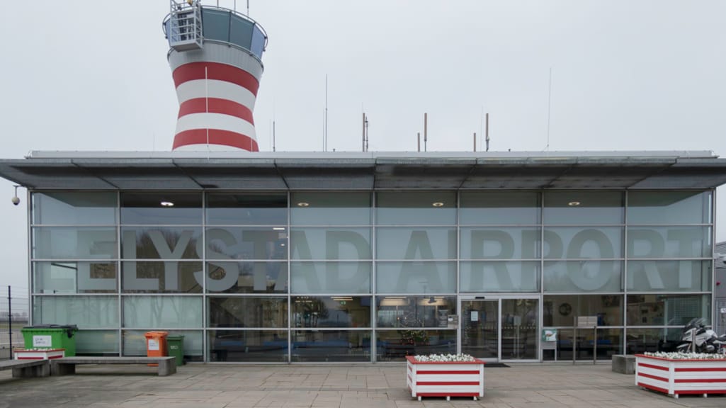 Onenigheid binnen coalitie over openen Lelystad Airport voor vakantievluchten