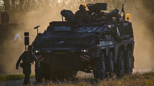 Idee CPB: laat Brussel geld uitdelen om Europees wapens in te kopen