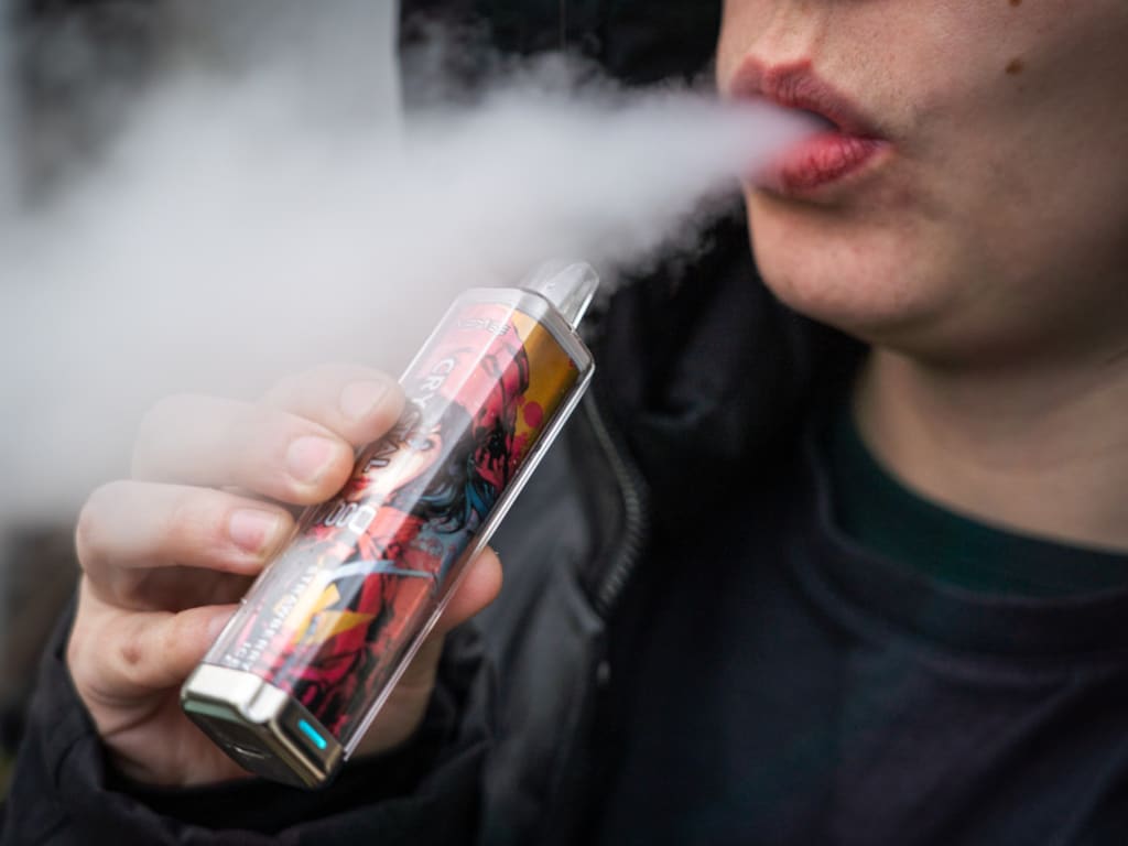 Ondanks smaakjesverbod geen afname van tieners die vapen Ondanks smaakjesverbod geen afname van tieners die vapen