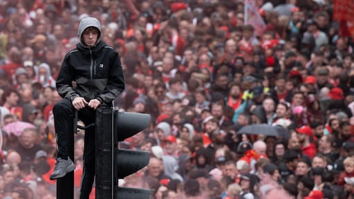 'You'll Never Walk Alone': Liverpool krijgt steun van clubs, sportbonden en spelers